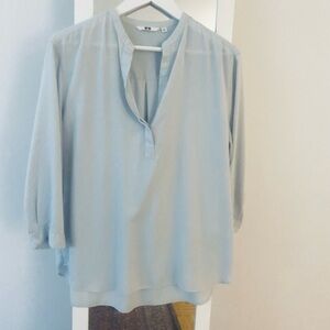 ✨ Uniqlo Cotton Shirt Button Down Popover Blue Blouse light XL